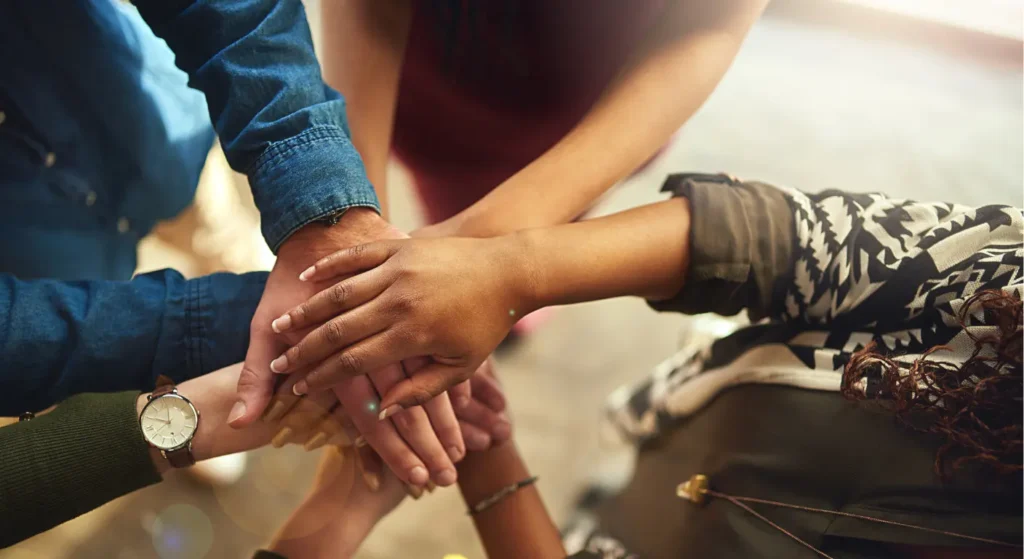 We are together, let’s work together